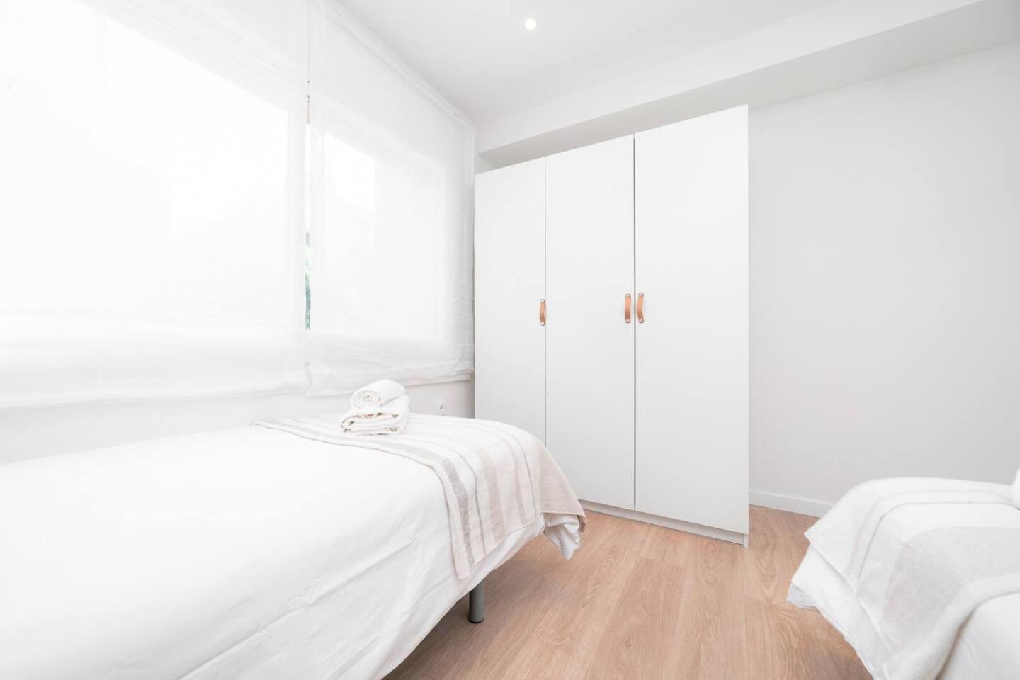 Soler Apartments Sant Adria de Besos Buitenkant foto
